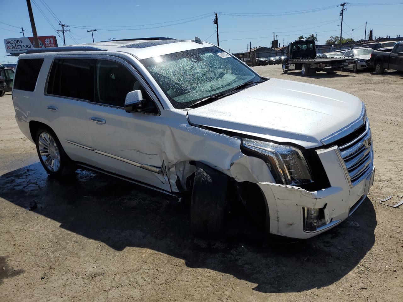 2016 Cadillac Escalade Platinum - Фото 4