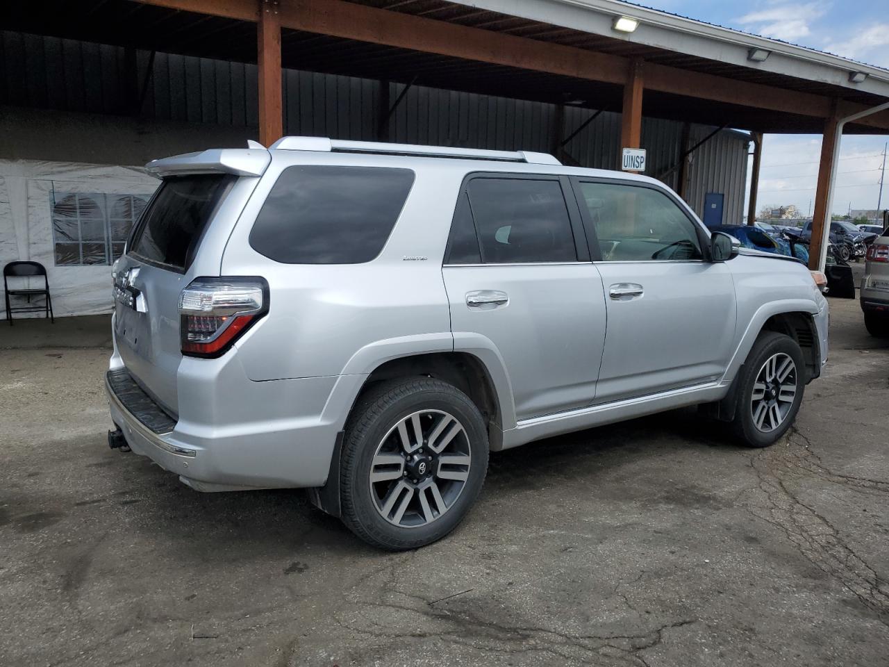 2014 Toyota 4Runner Sr5 - Фото 3