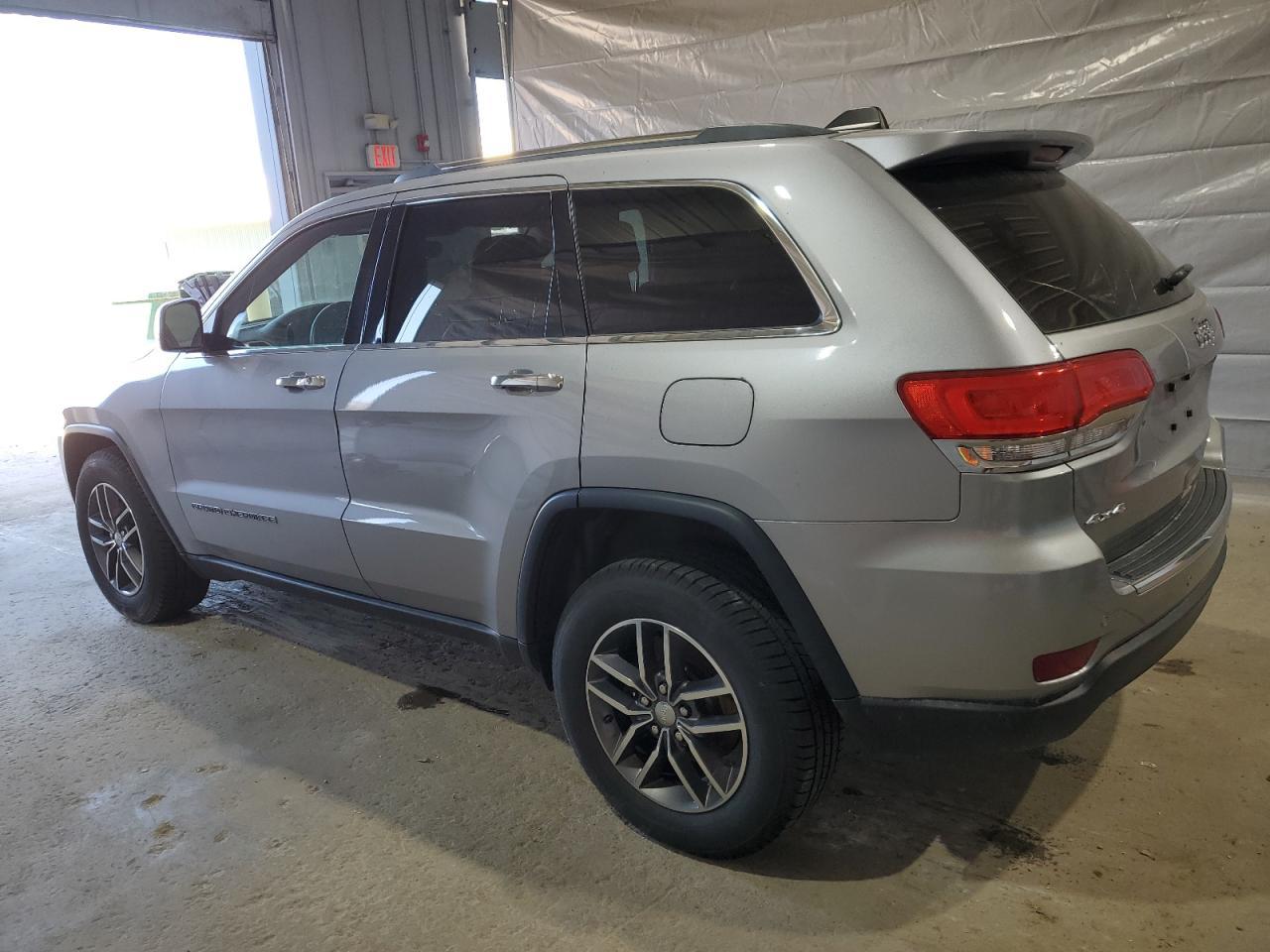 2018 Jeep Grand Cherokee Limited - Image 2