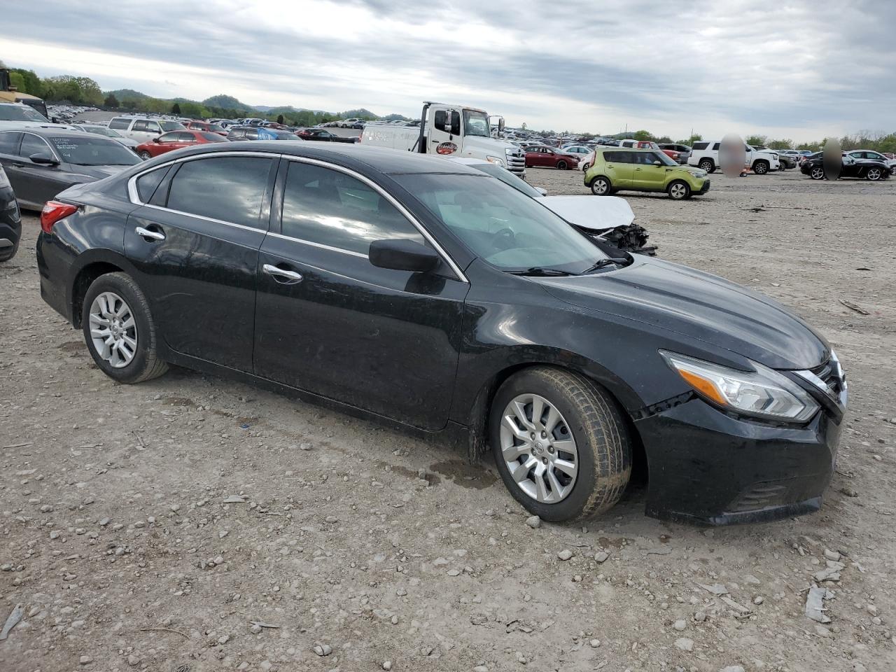 2017 Nissan Altima 2.5 - Фото 4