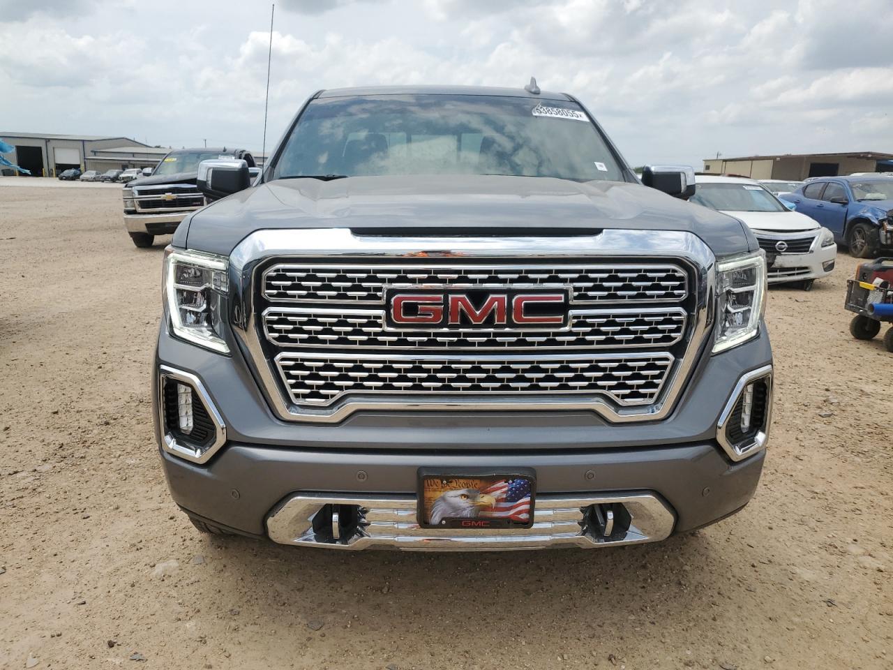 2022 GMC Sierra Limited K1500 Denali - Image 5