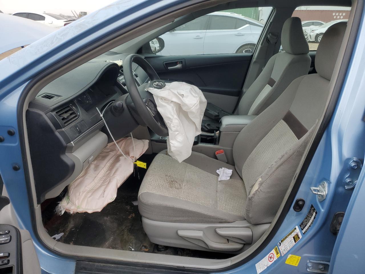 2012 Toyota Camry Base - Фото 7