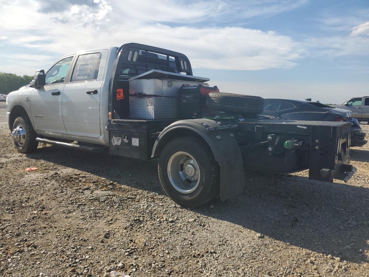 2024 Ram 3500 - Image 2