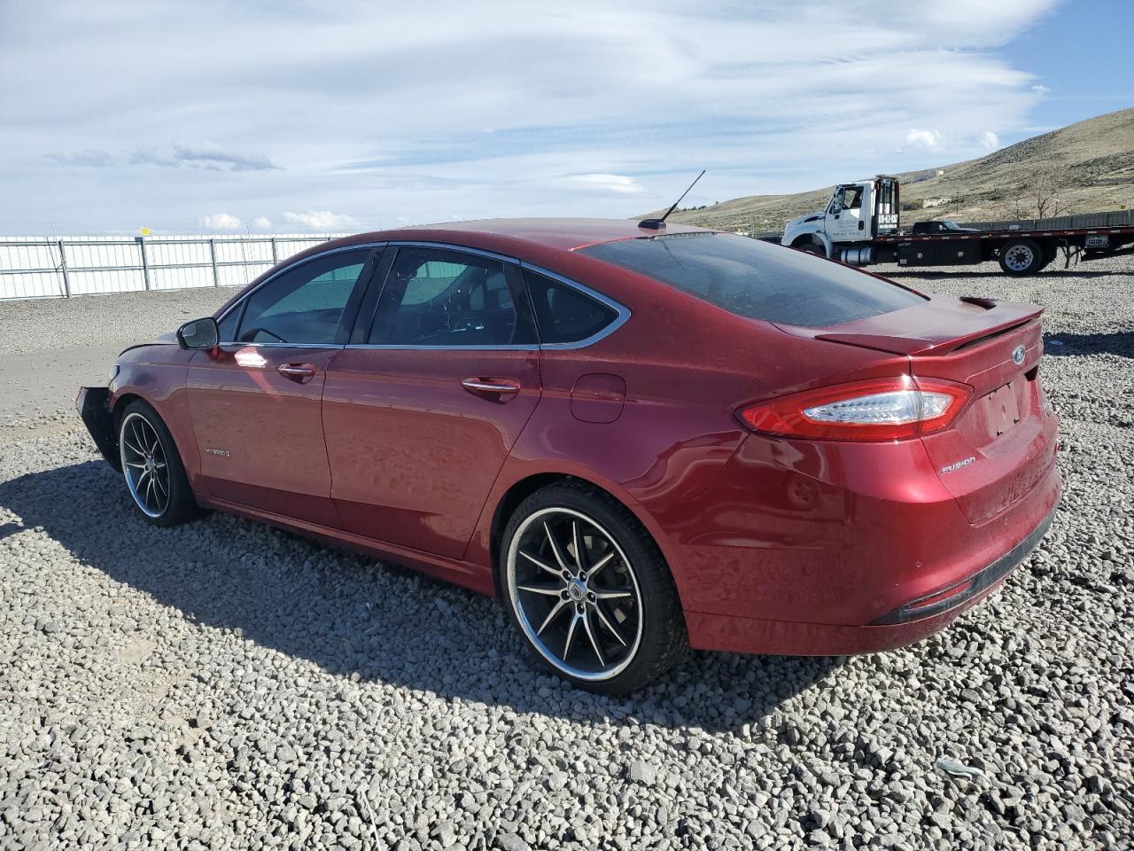 2014 Ford Fusion Titanium Hev - Фото 2