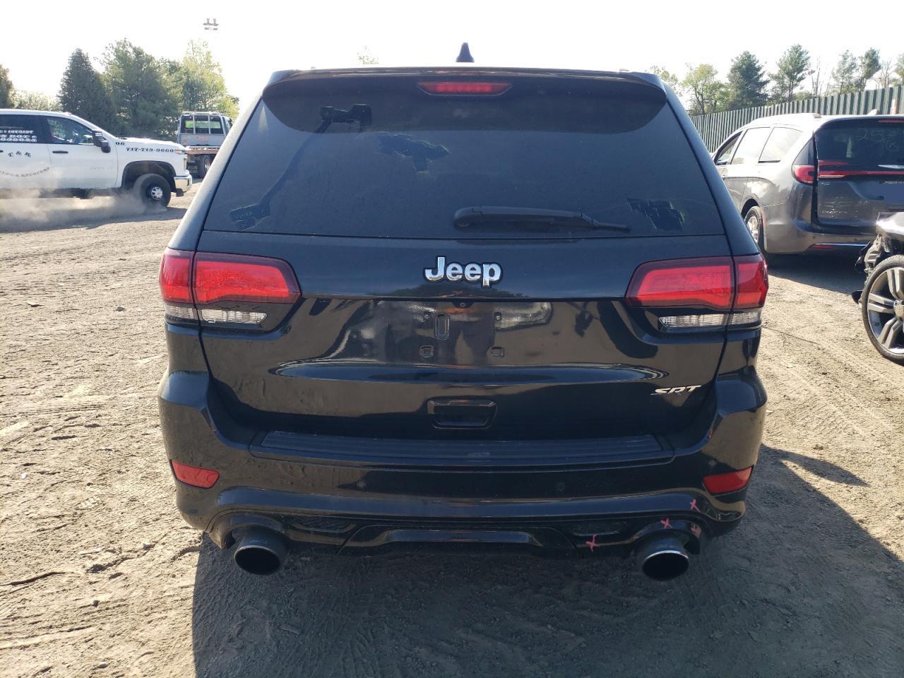 2015 Jeep Grand Cherokee Srt-8 - Image 6