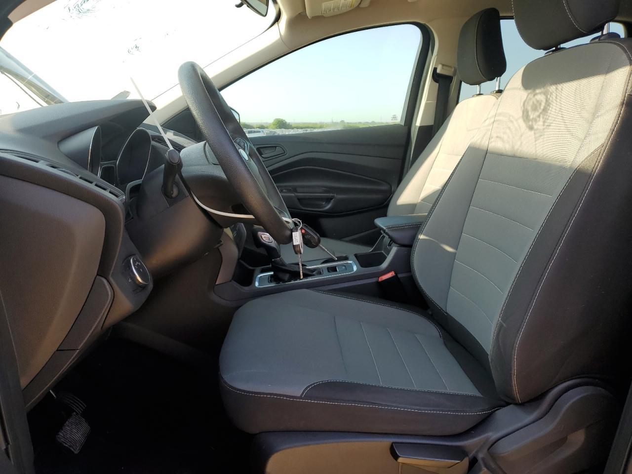 2019 Ford Escape S - Image 7