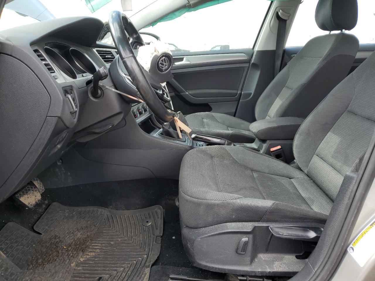 2016 Volkswagen Golf S/Se - Image 7