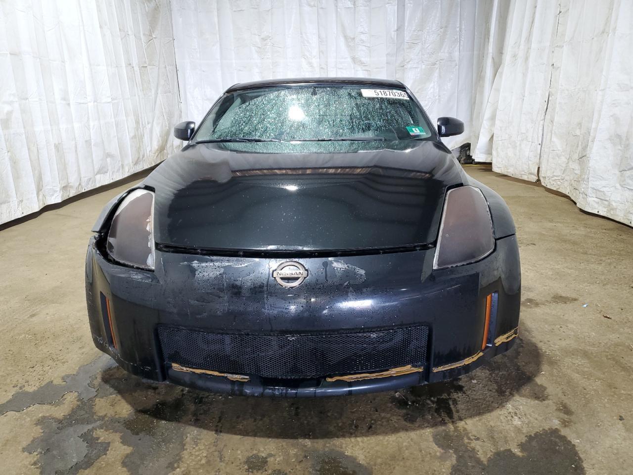 2007 Nissan 350Z Coupe - Image 5