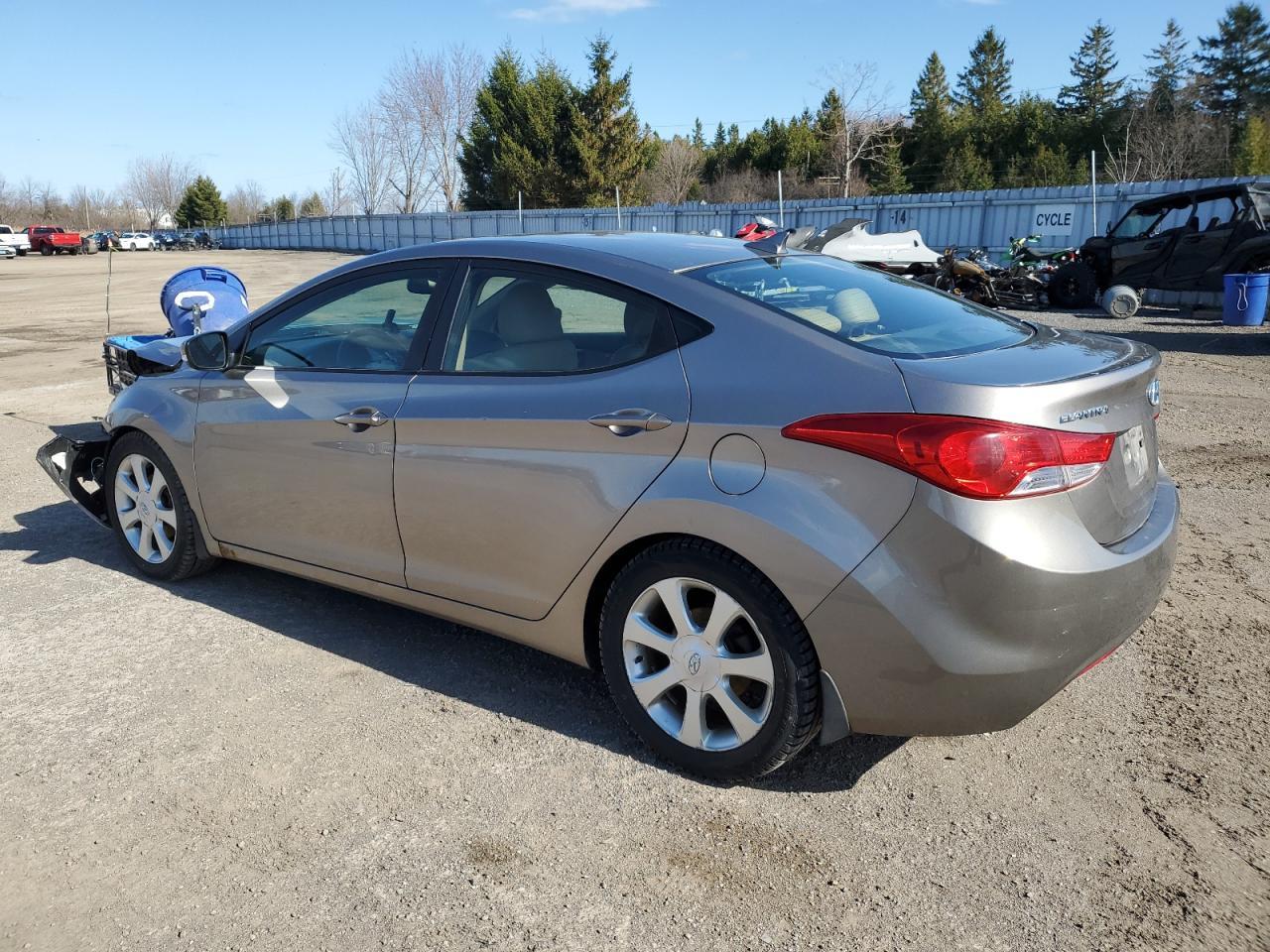 2011 Hyundai Elantra Gls - Image 2
