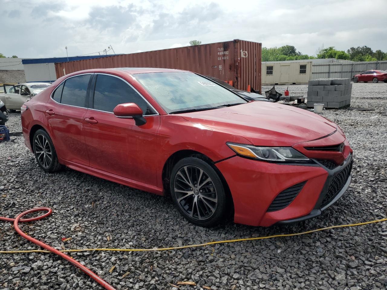 2020 Toyota Camry Se - Фото 4