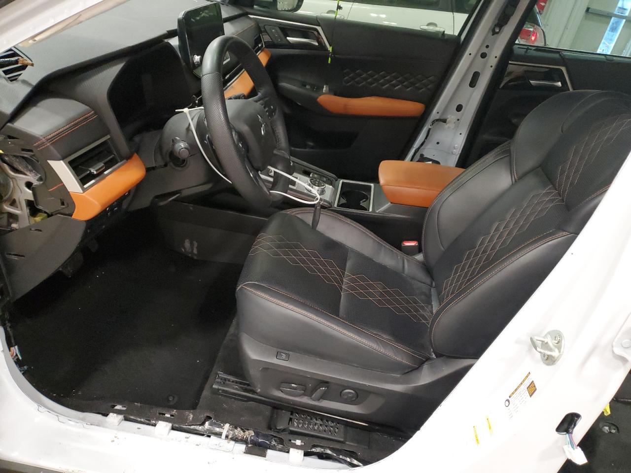 2023 Mitsubishi Outlander Sel - Фото 7