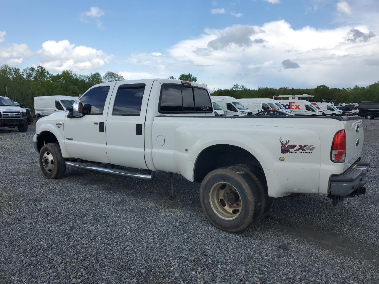 2006 Ford F350 Super Duty - Фото 2