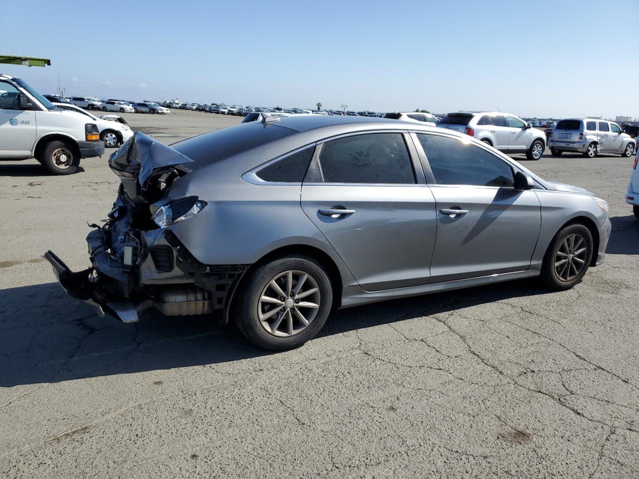 2018 Hyundai Sonata Eco - Фото 3