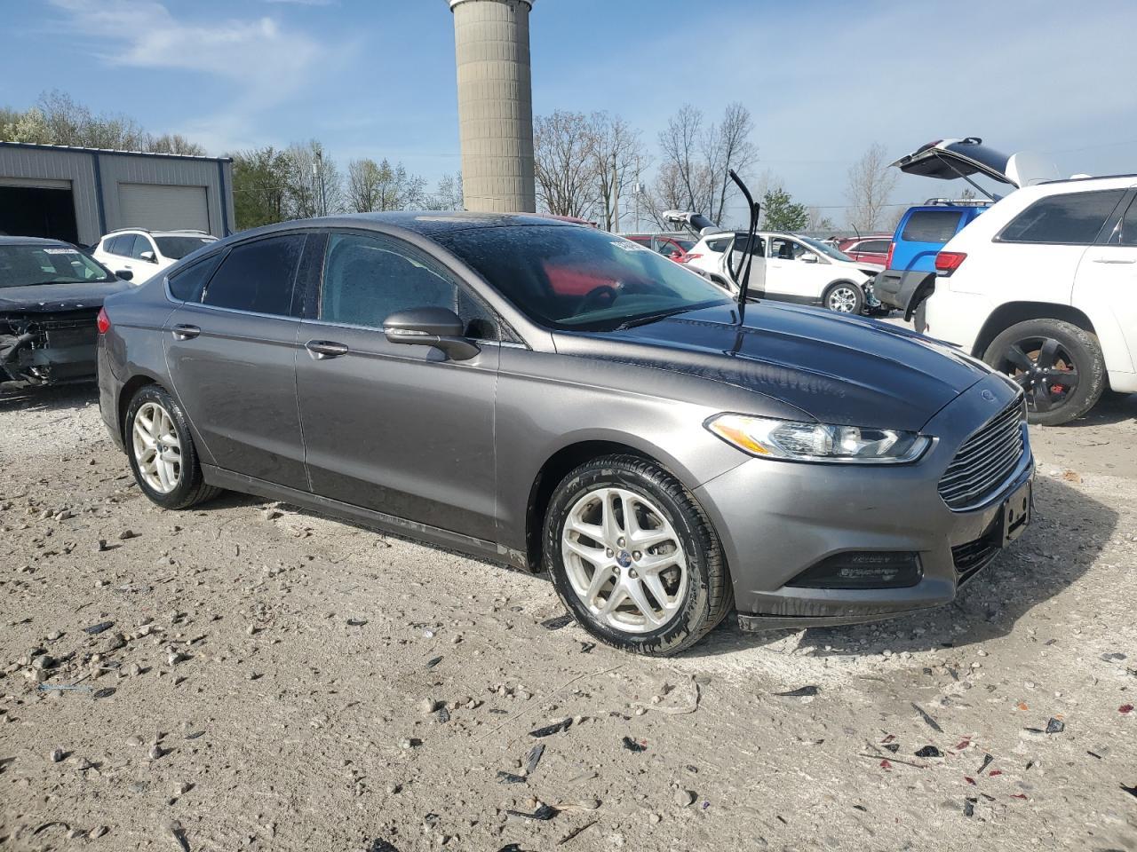 2013 Ford Fusion Se - Image 4