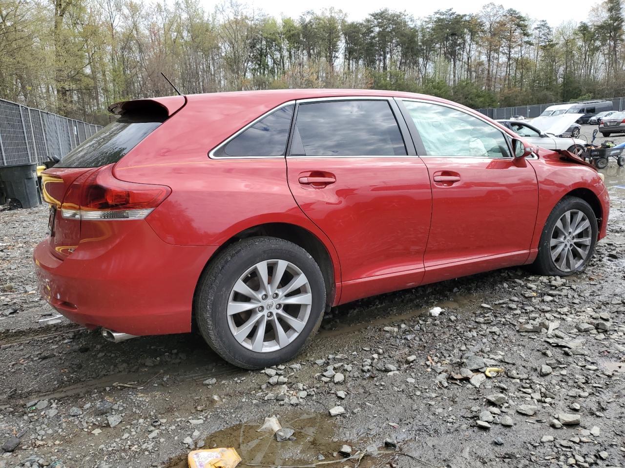 2015 Toyota Venza Le - Image 3