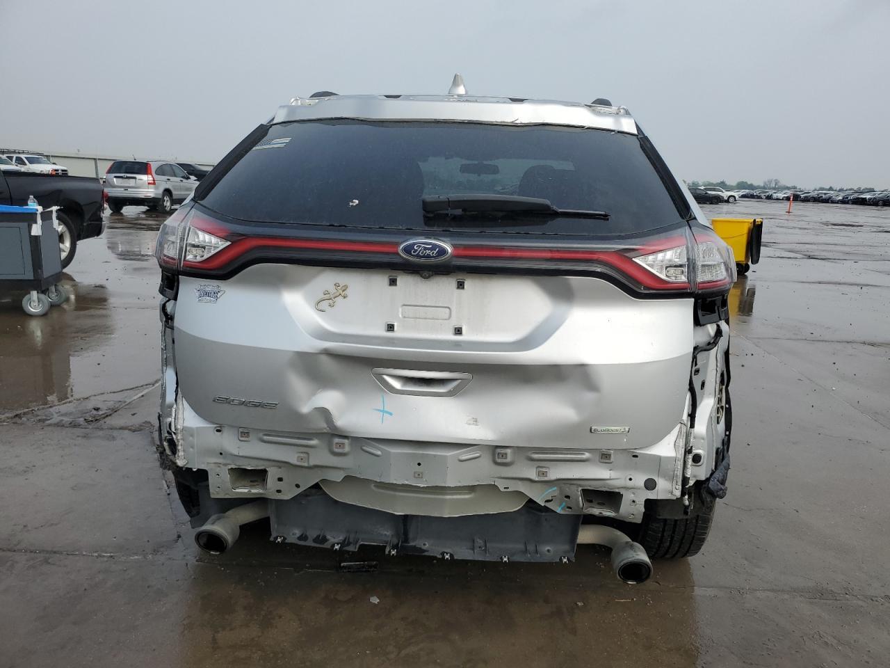 2016 Ford Edge Se - Image 6