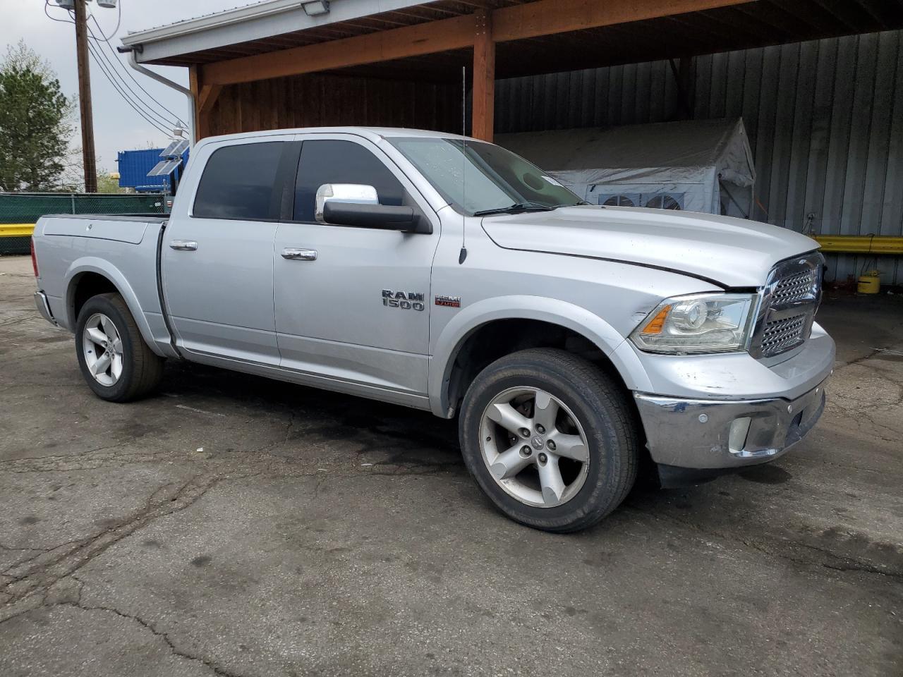 2016 Ram 1500 Laramie - Фото 4