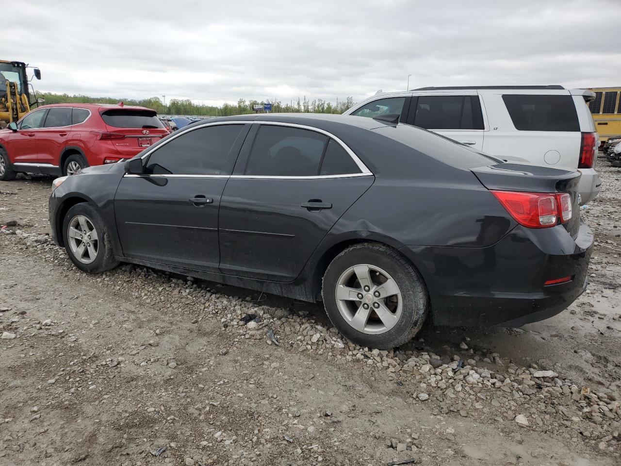 2015 Chevrolet Malibu Ls - Image 2