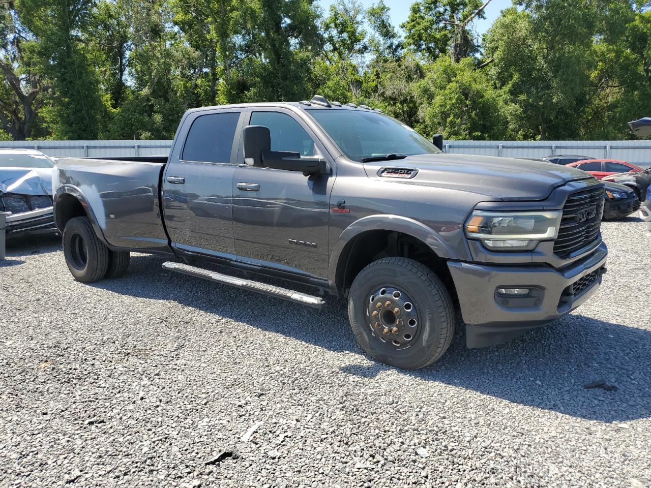 2020 Ram 3500 Laramie - Фото 4