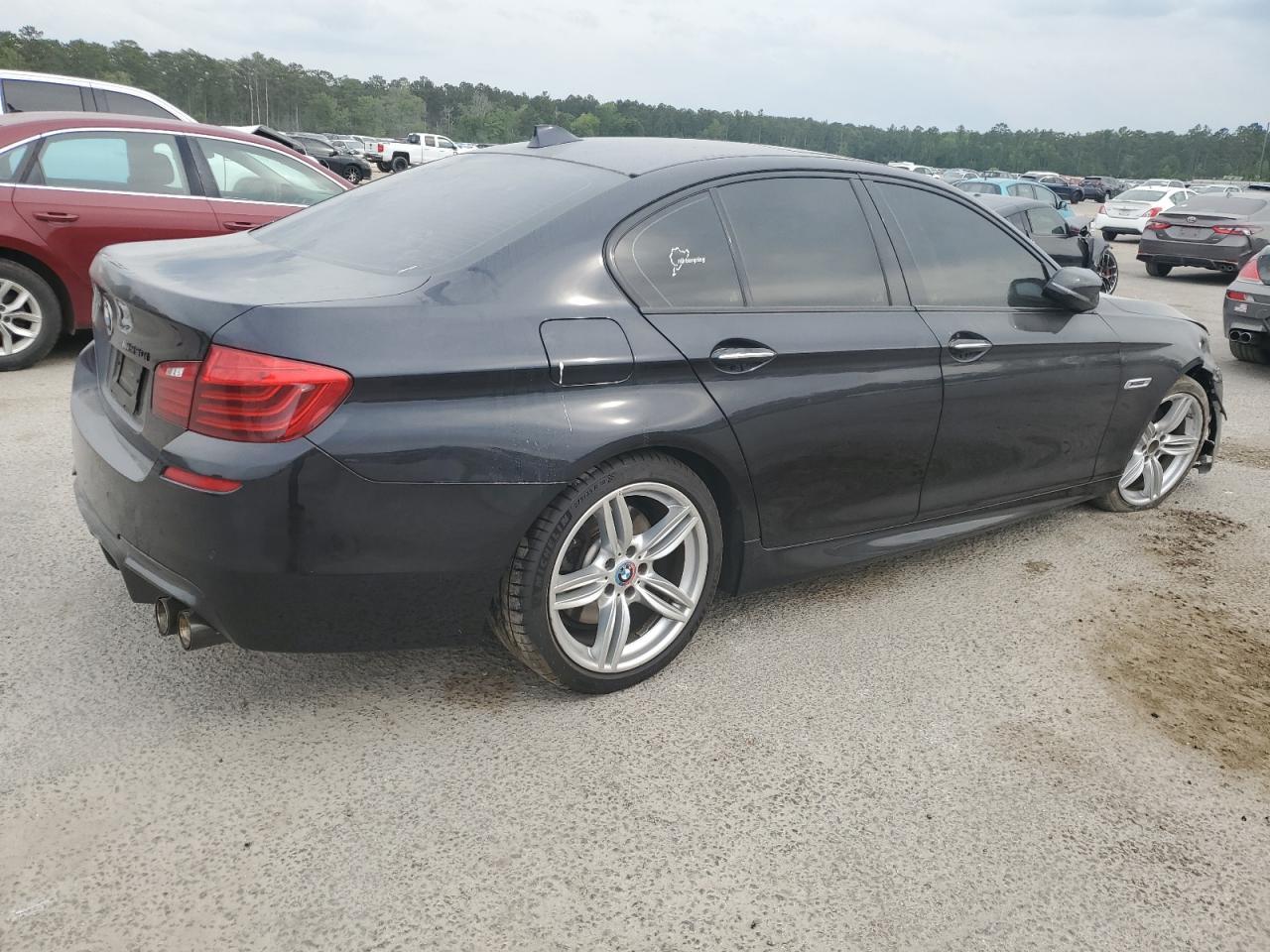 2016 BMW 550 I - Image 3