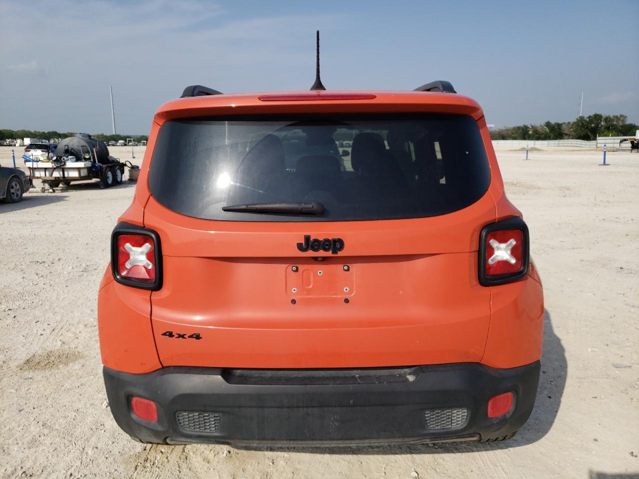 2017 Jeep Renegade Latitude - Фото 6