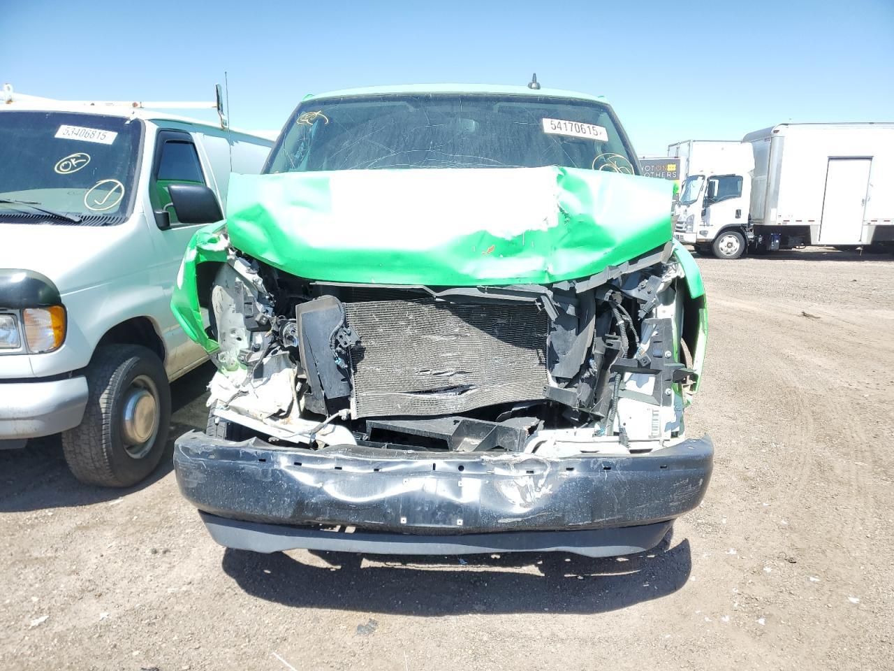 2019 GMC Savana G2500 - Фото 5