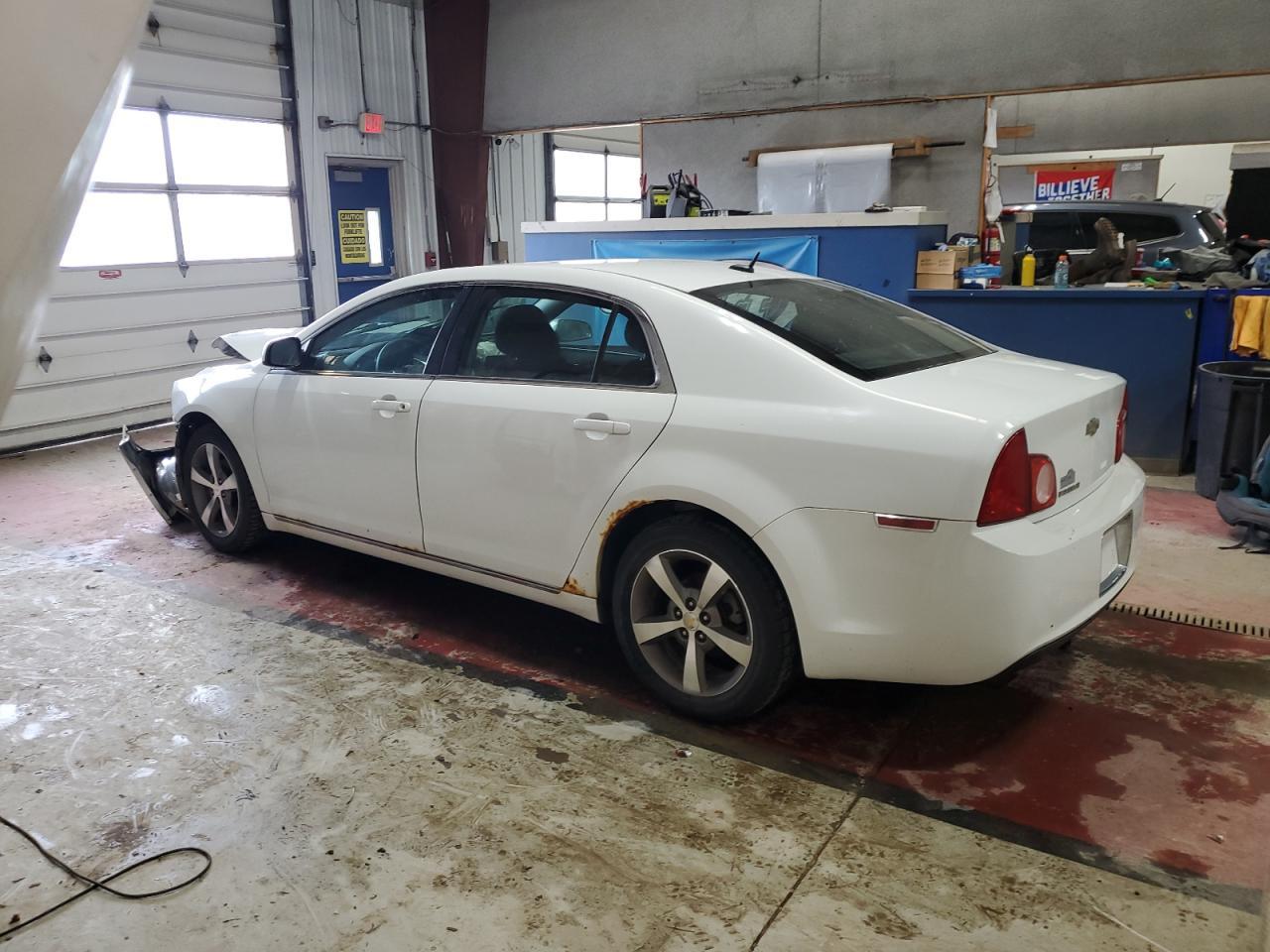 2011 Chevrolet Malibu 1Lt - Фото 2