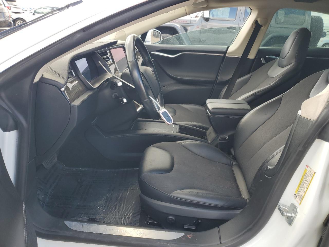 2015 Tesla Model S 85 - Фото 7