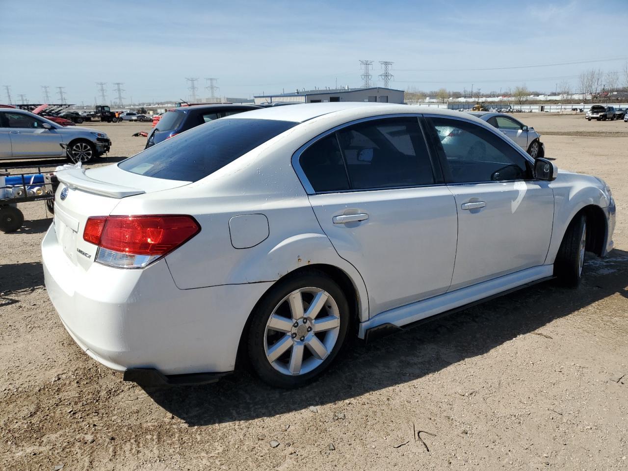2010 Subaru Legacy 2.5I Limited - Фото 3