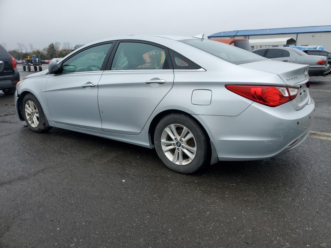 2013 Hyundai Sonata Gls - Фото 2