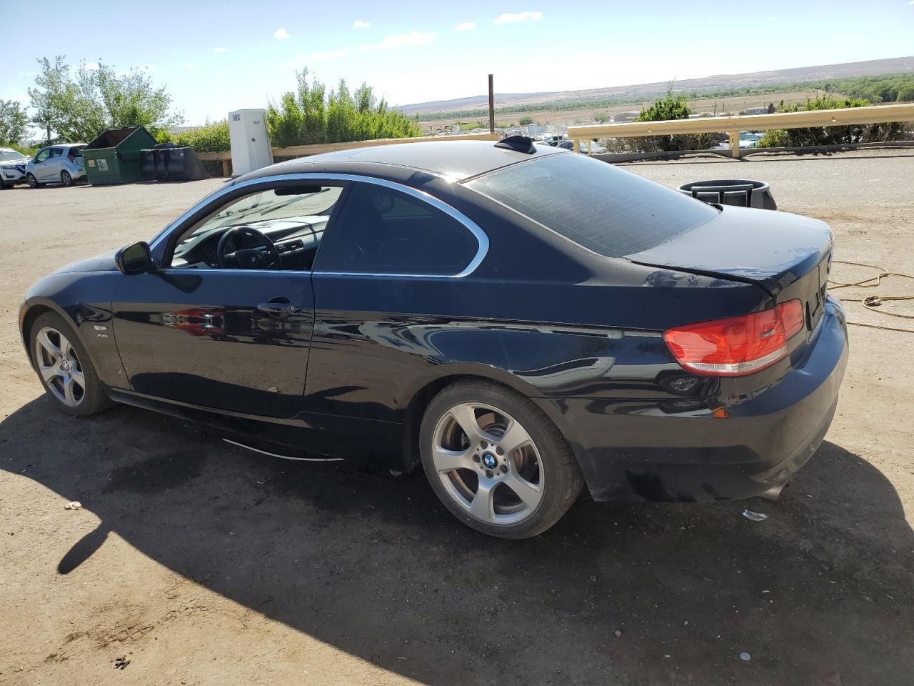 2010 BMW 328 Xi - Фото 2
