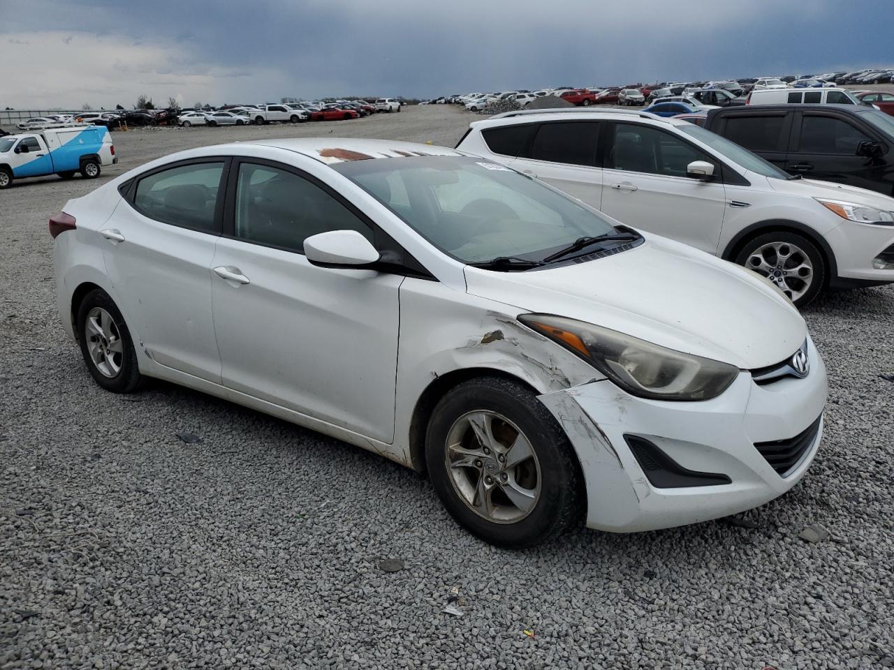 2015 Hyundai Elantra Se - Фото 4