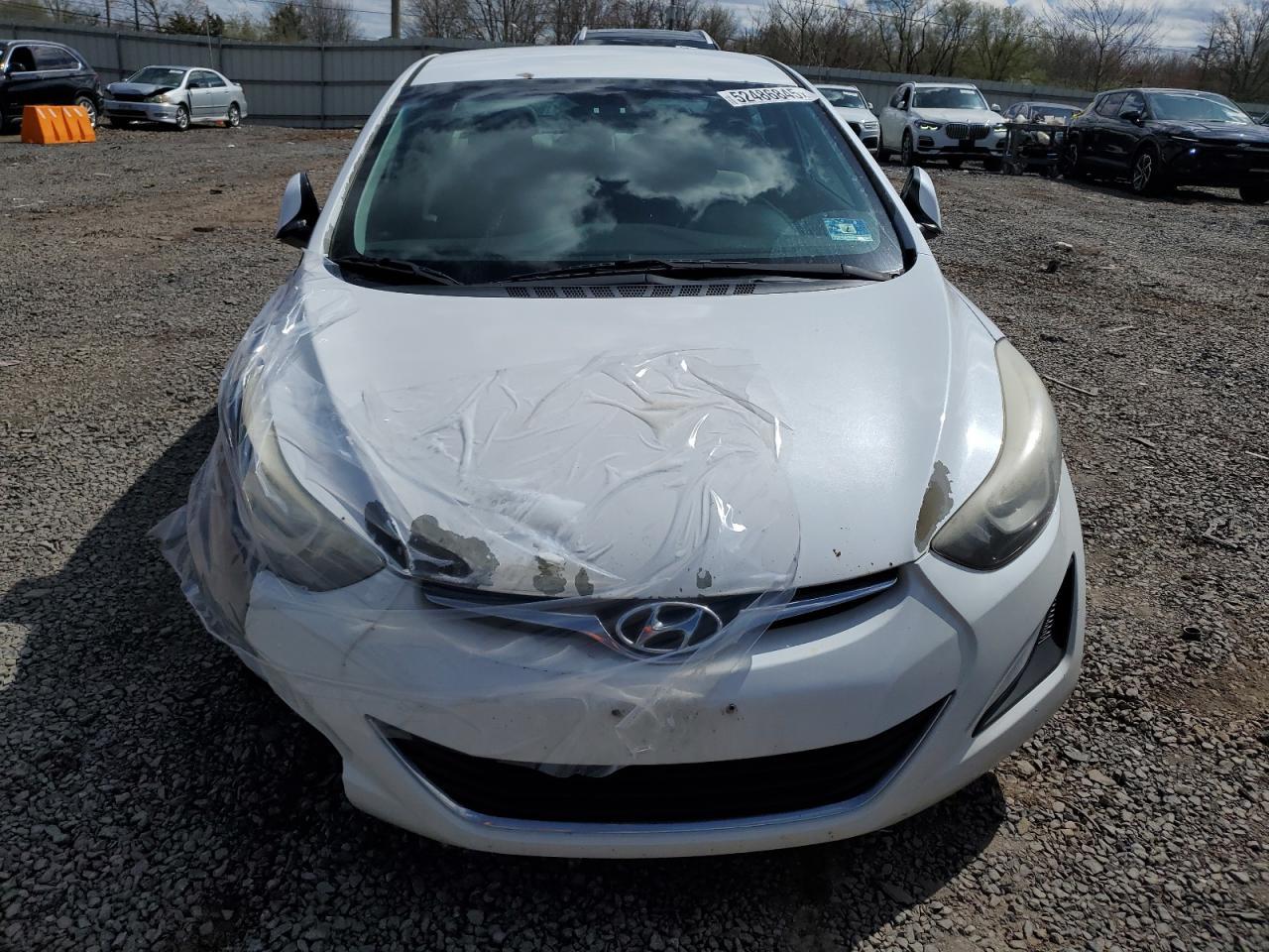2015 Hyundai Elantra Se - Фото 5