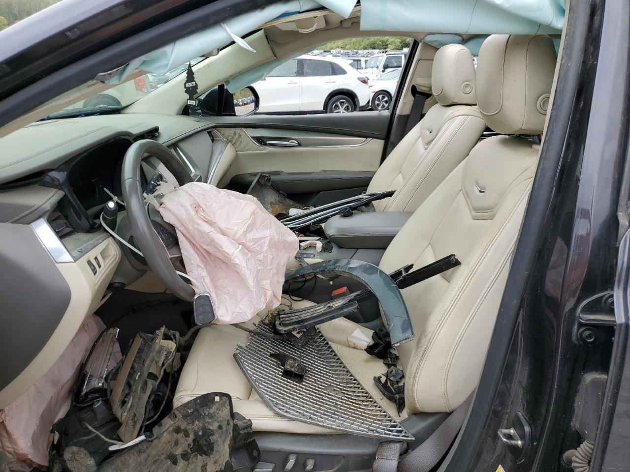 2017 Cadillac Xt5 Luxury - Image 7