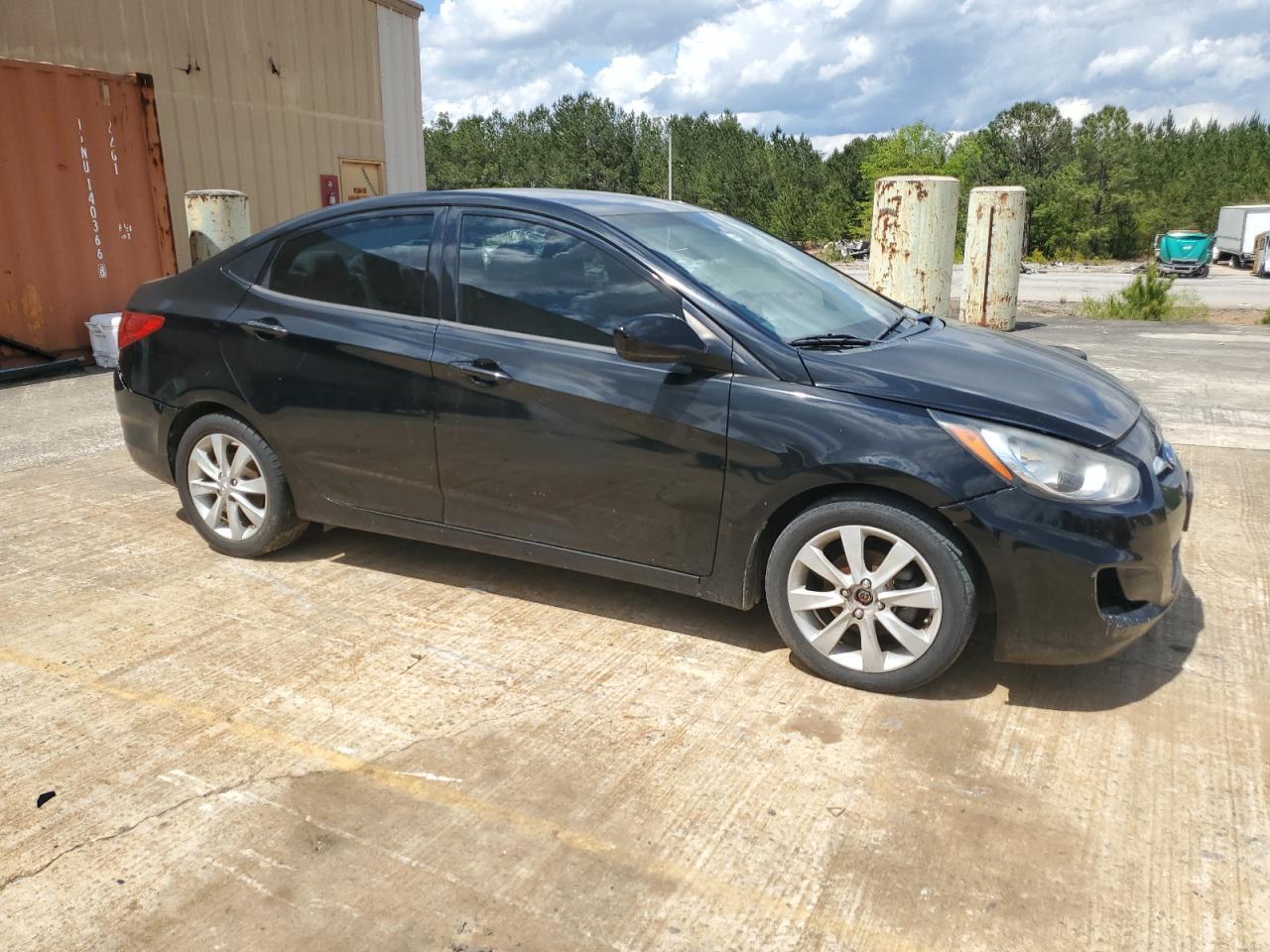 2012 Hyundai Accent Gls - Фото 4