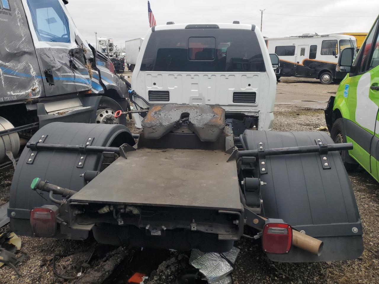 2023 Ford F350 Super Duty - Фото 6