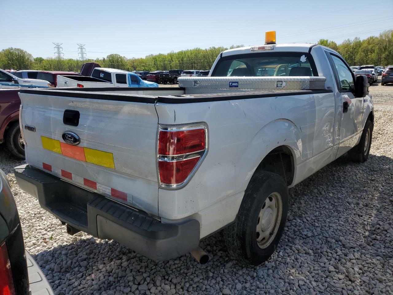 2010 Ford F150 - Фото 3