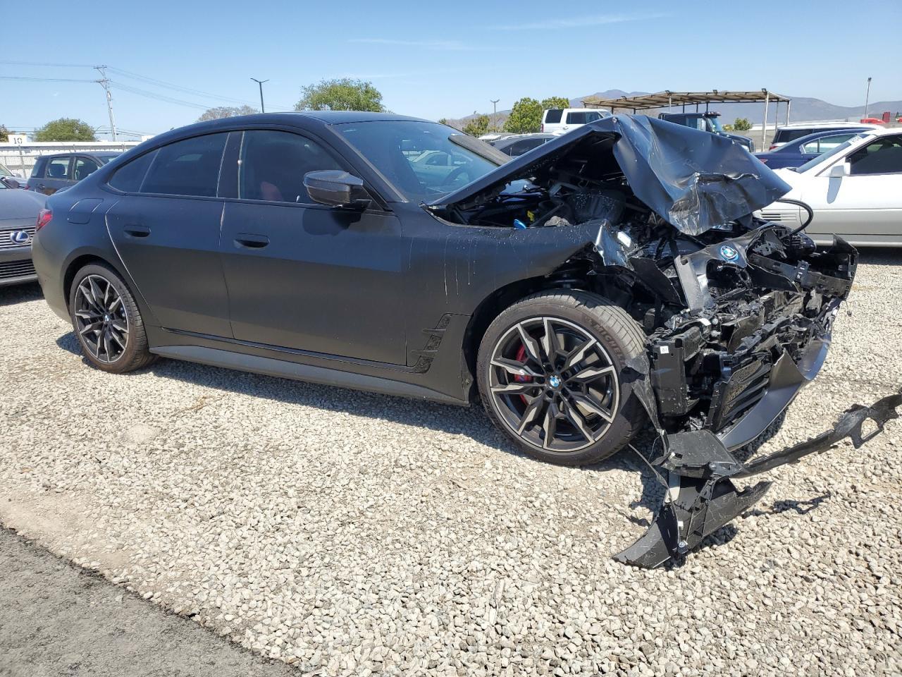 2025 BMW I4 M50 - Фото 4