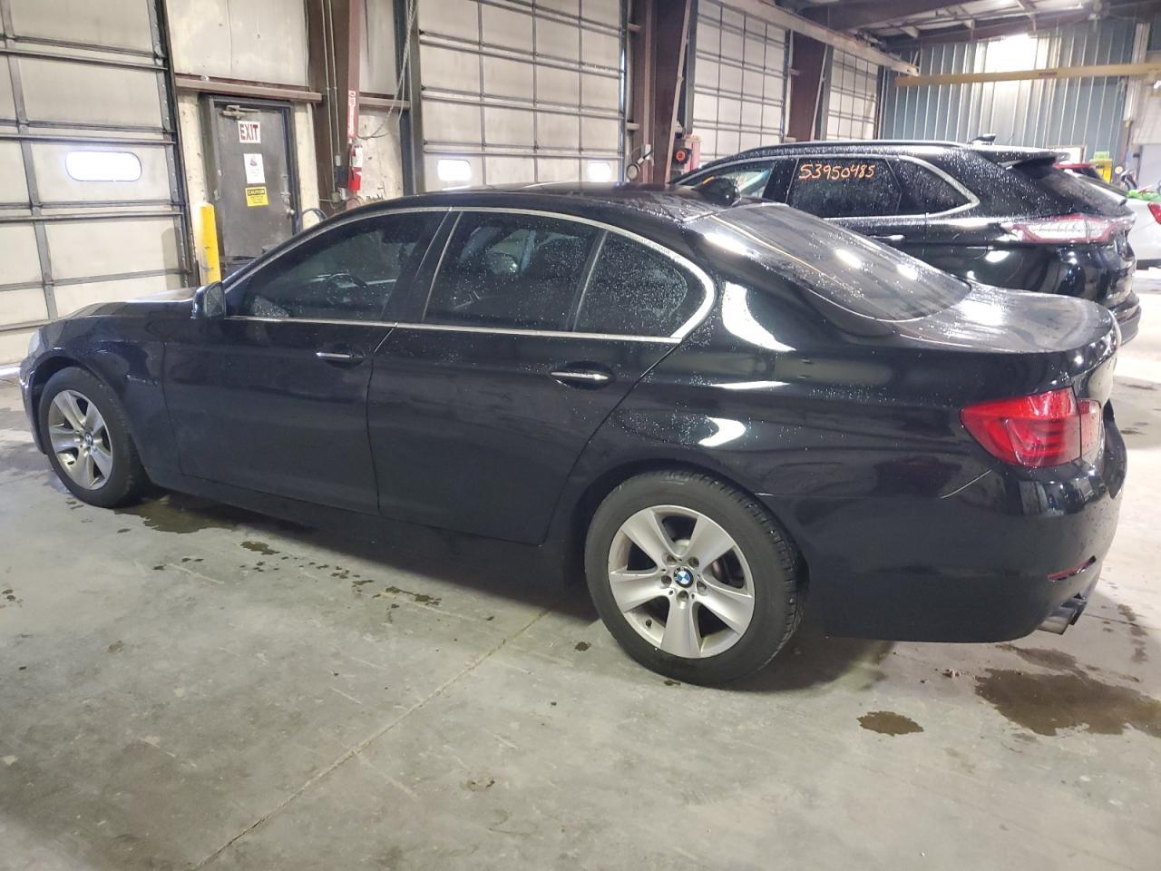 2013 BMW 528 Xi - Фото 2