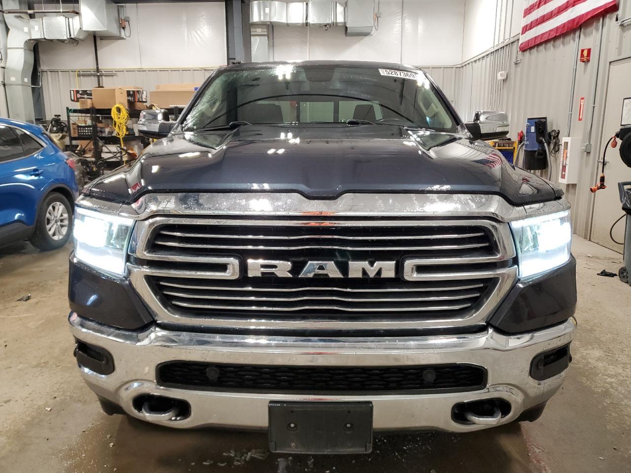 2019 Ram 1500 Laramie - Image 5