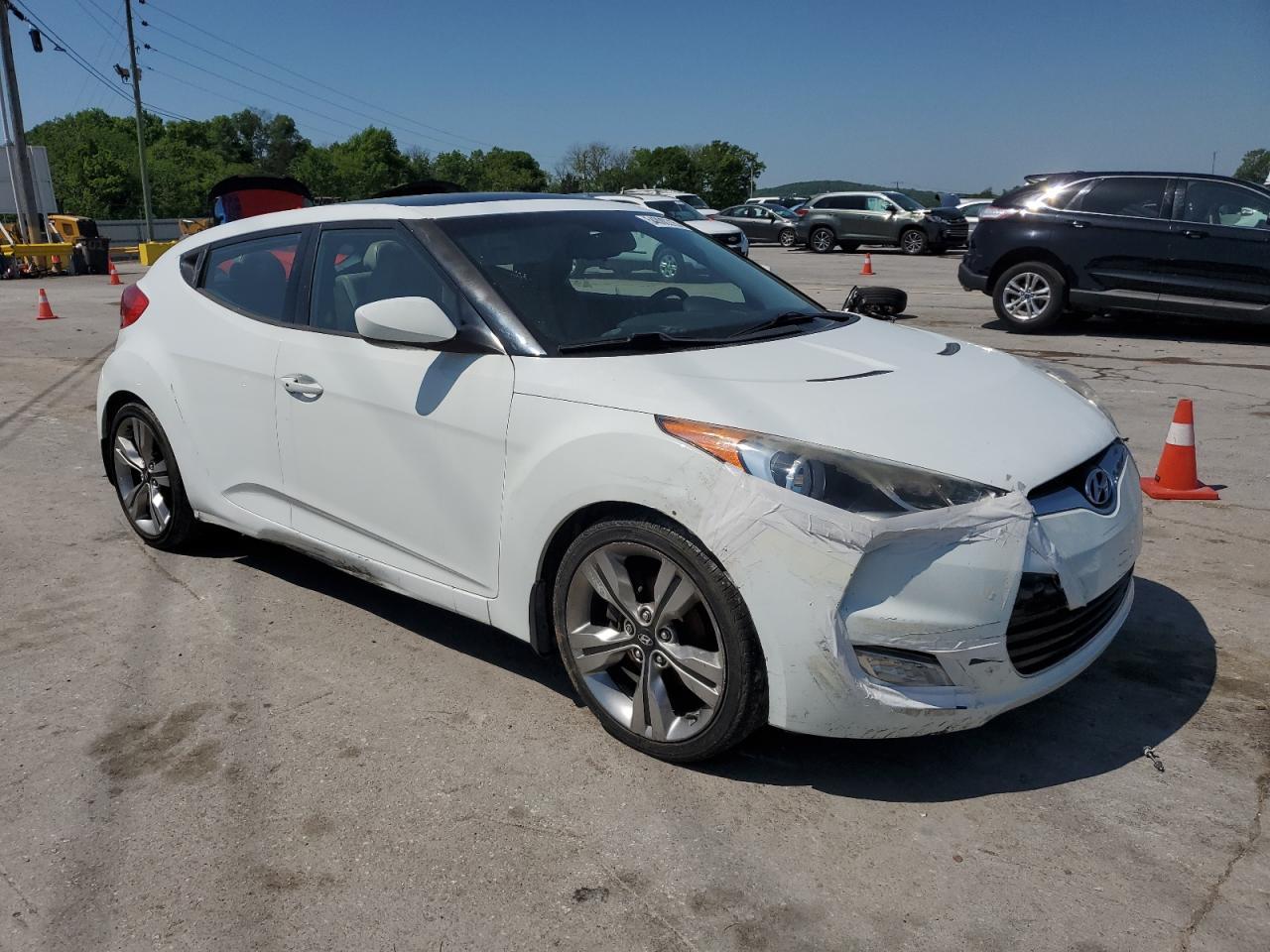 2012 Hyundai Veloster - Фото 4