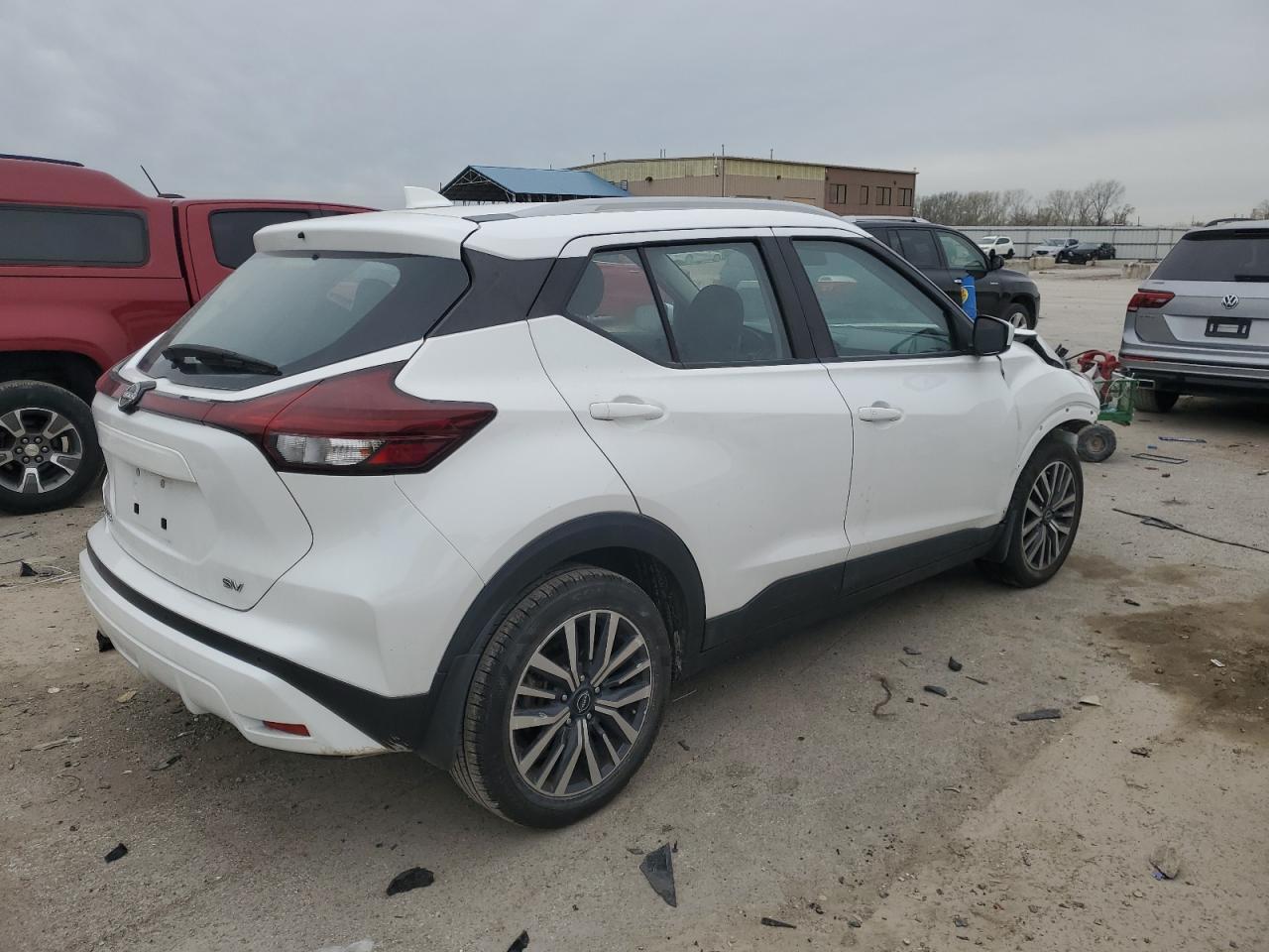 2022 Nissan Kicks Sv - Фото 3