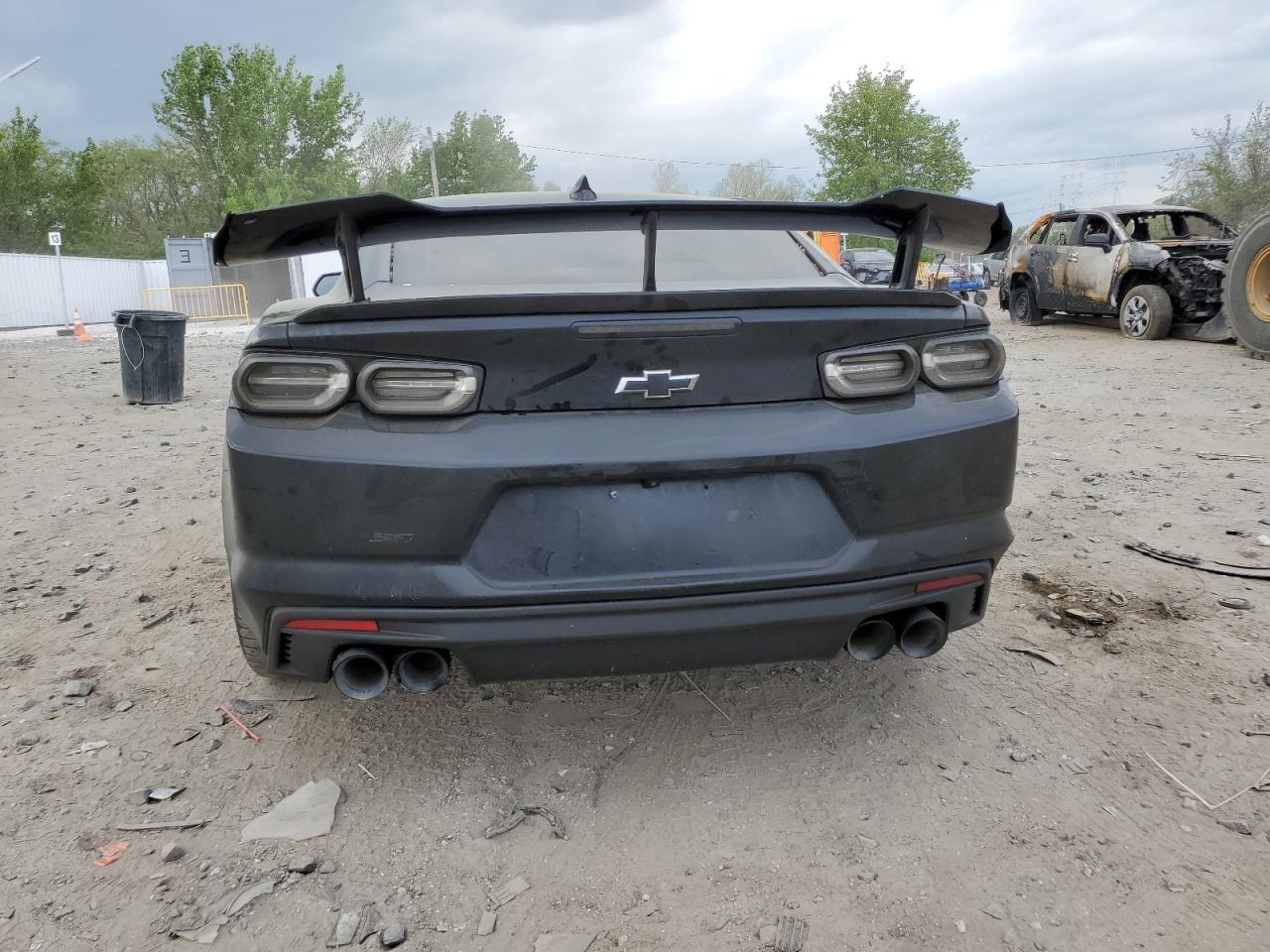 2022 Chevrolet Camaro Lt1 - Фото 6