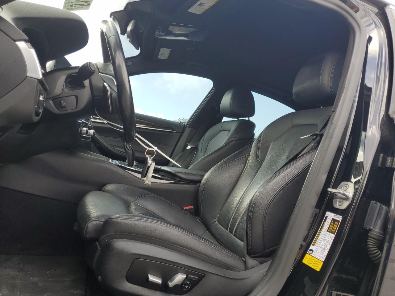 2019 BMW 530 I - Фото 7