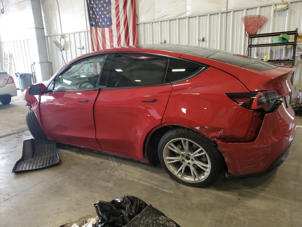 2021 Tesla Model Y - Фото 2
