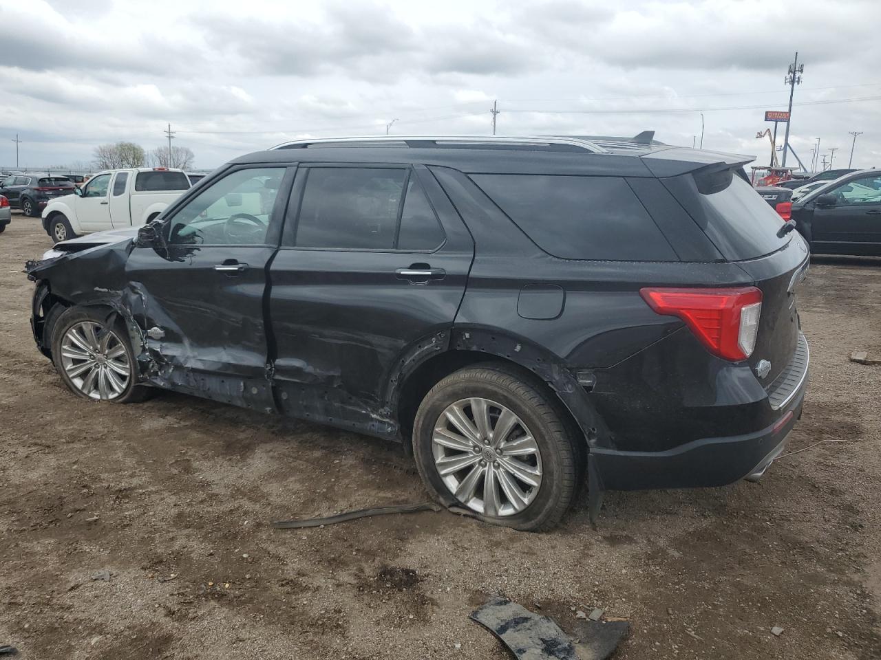 2021 Ford Explorer King Ranch - Image 2