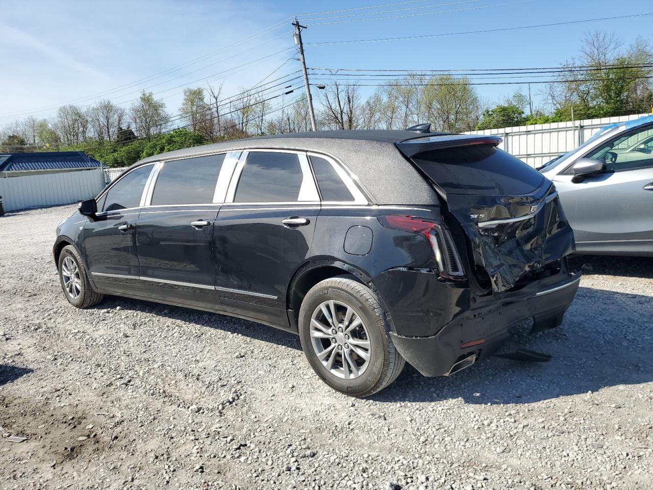 2021 Cadillac Xt5 Luxury - Фото 2