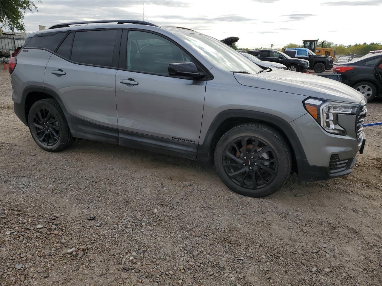 2024 GMC Terrain Sle - Фото 4