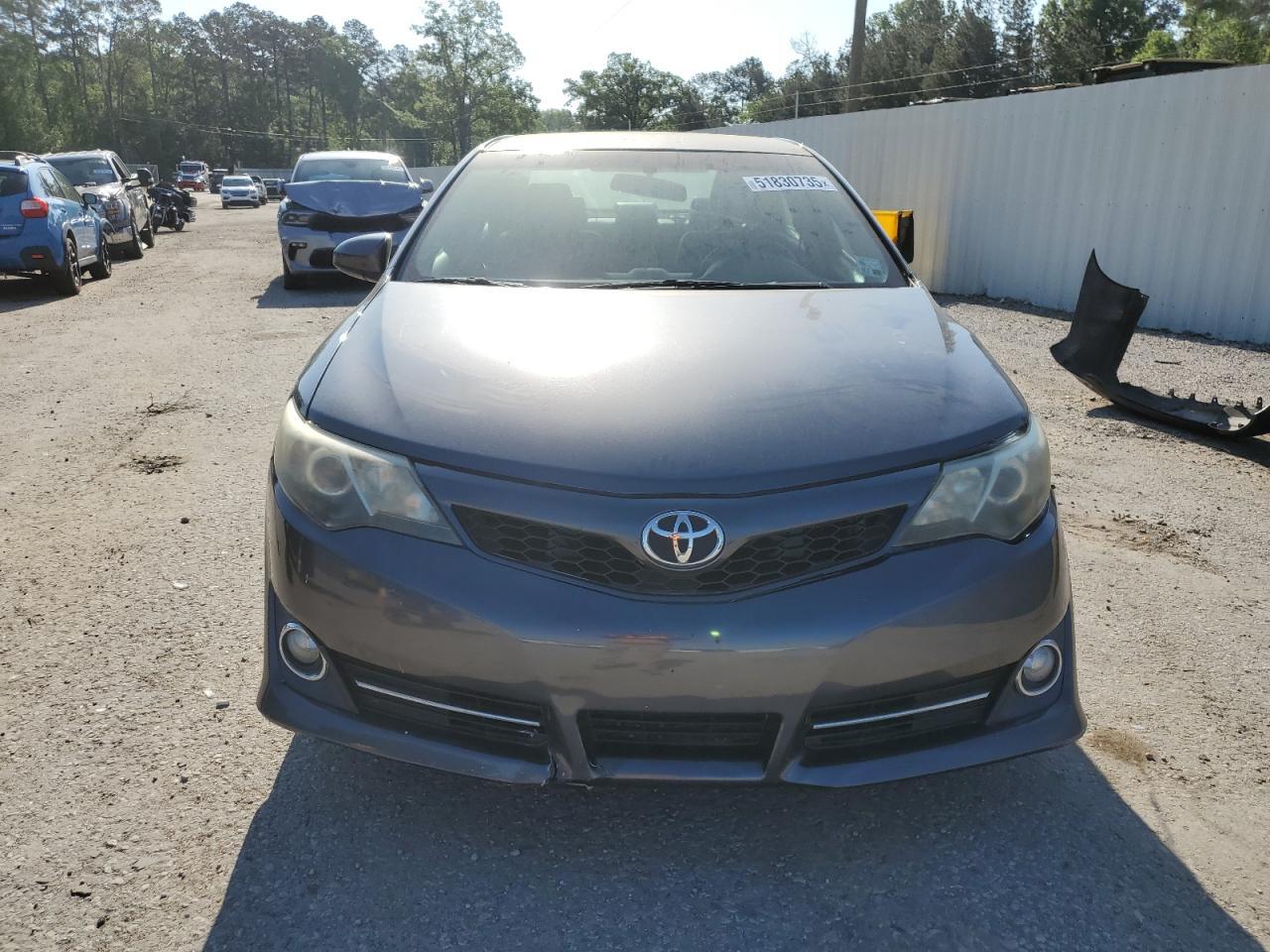 2012 Toyota Camry Base - Фото 5