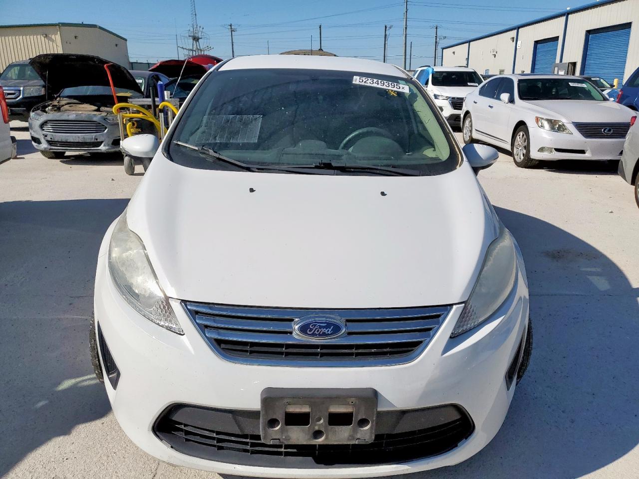 2013 Ford Fiesta Se - Фото 5